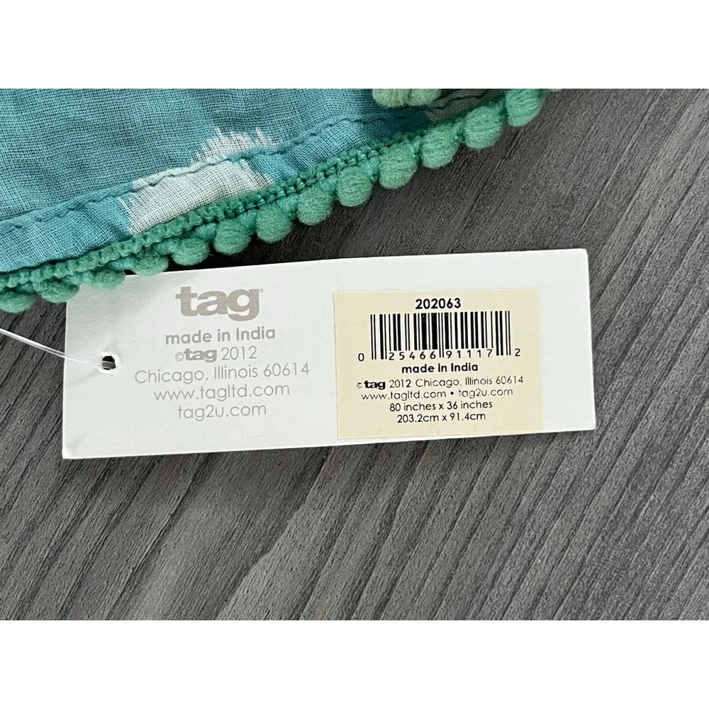Tag Scarf Green White One Size